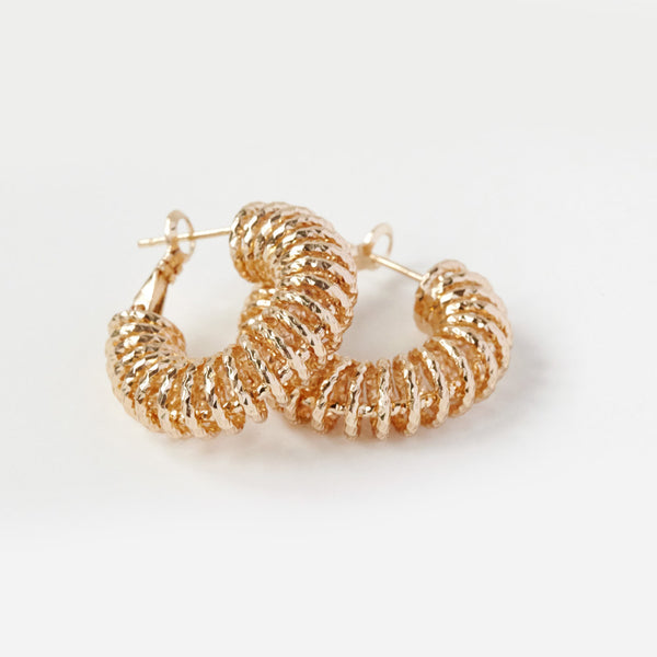 Reliquia Spiral Hoop Earrings - Gold